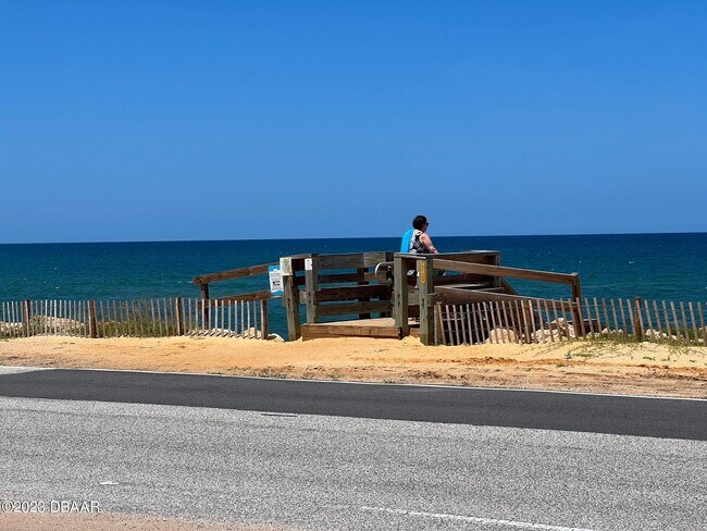 Foto del edificio - 2730 Ocean Shore Blvd
