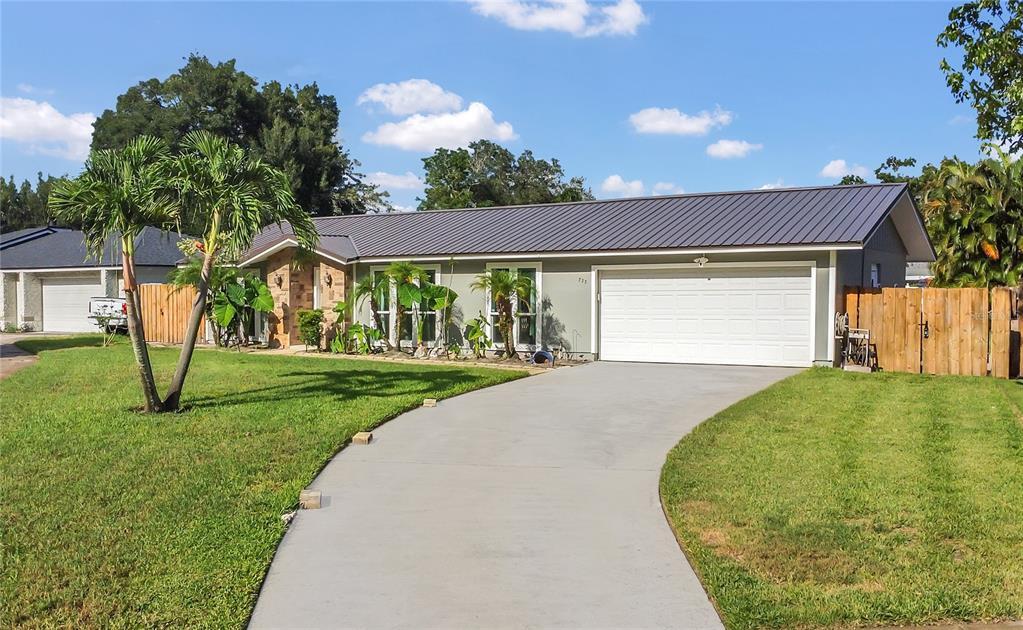Primary Photo - 733 Coquina Ct