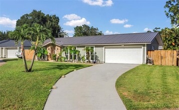 Building Photo - 733 Coquina Ct