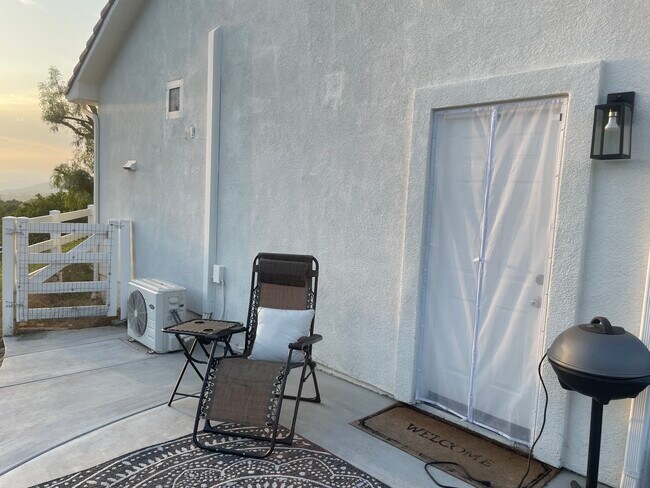 Foto del edificio - 39039 Gray Squirrel Rd