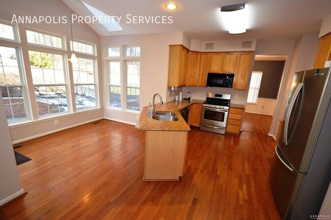 Building Photo - 7 Woodbent Dr