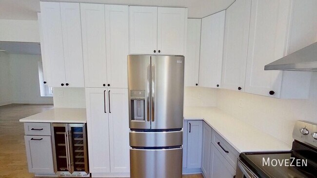 Building Photo - 4408 Wingate Dr