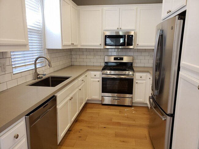 Foto del edificio - 828 Copper Ln.