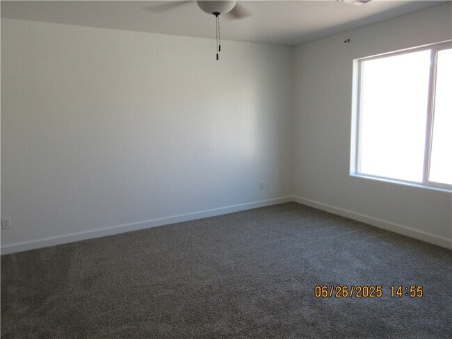 Foto del edificio - 3042 Mallory Loop