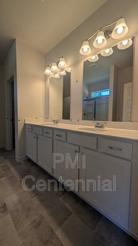 Foto del edificio - 4 Haven Dr