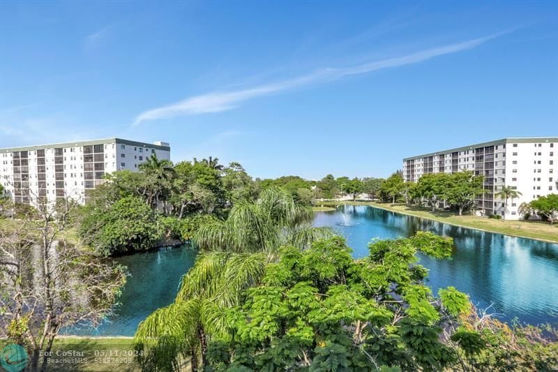 2236 N Cypress Bend Dr Unit 508, Pompano Beach, FL 33069 Condo for