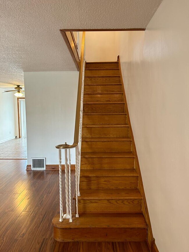 Foto del edificio - 6321 Calvert St