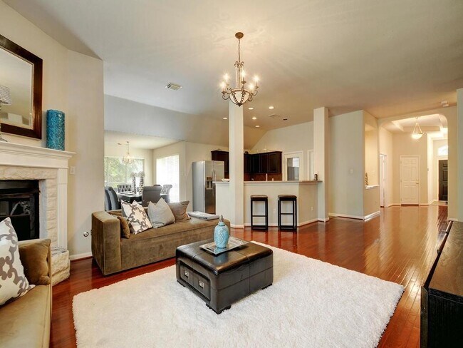 Foto del edificio - 5724 Sunny Vista Dr