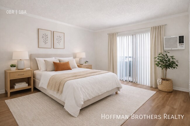 Foto del edificio - 1255 N Orange Dr