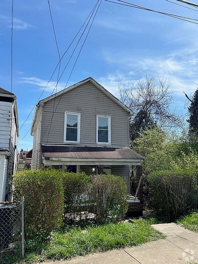 Building Photo - 340 W 12th Ave