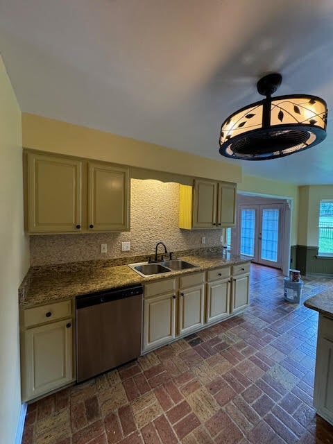 Building Photo - 57143 Diamondhead Dr E