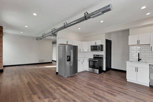 Foto del edificio - 532 N Columbus St