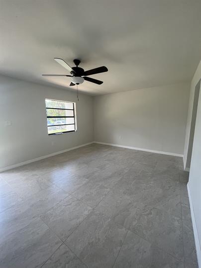 Building Photo - 3758 Lora St