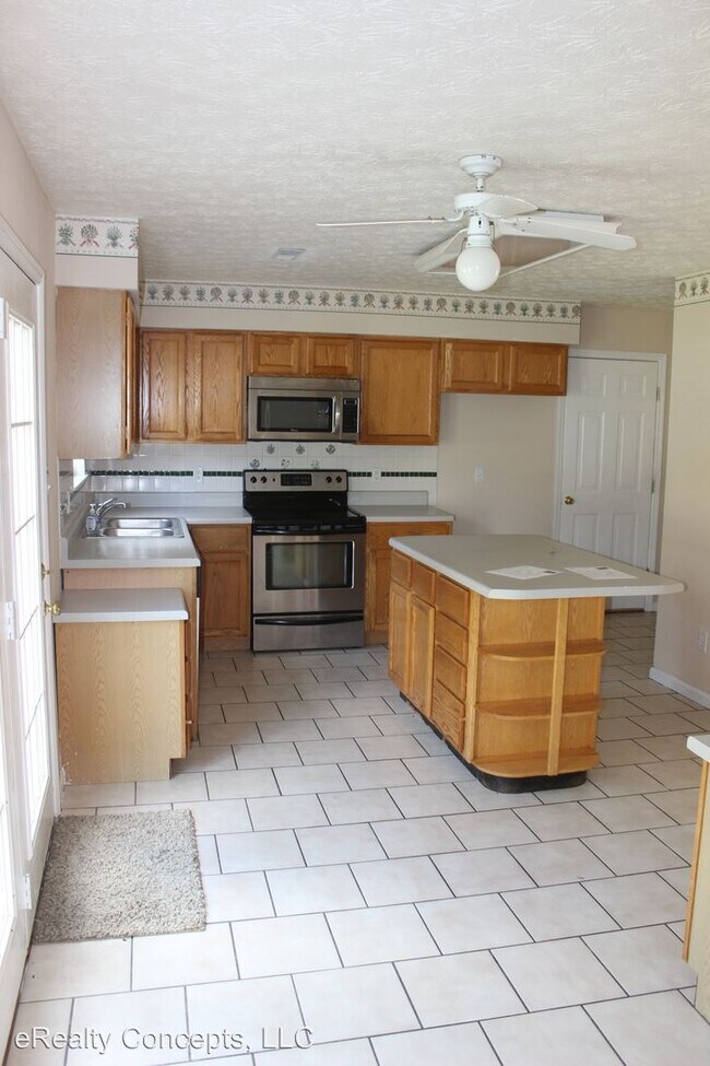 Building Photo - 4 br, 2.5 bath House - 6708 Penrod Lane