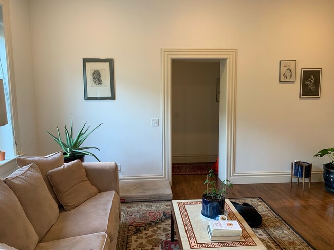 Building Photo - Recently Renovated Historic Mansion in Ben...