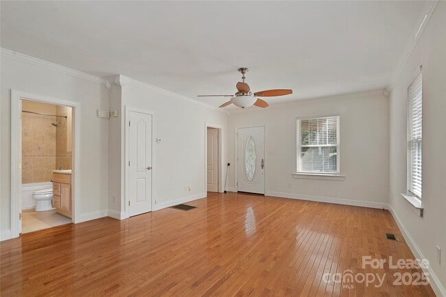 Building Photo - 1201 Allen St