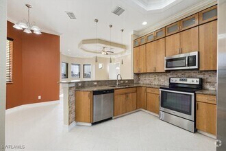Building Photo - 1539 NW 42nd Ave