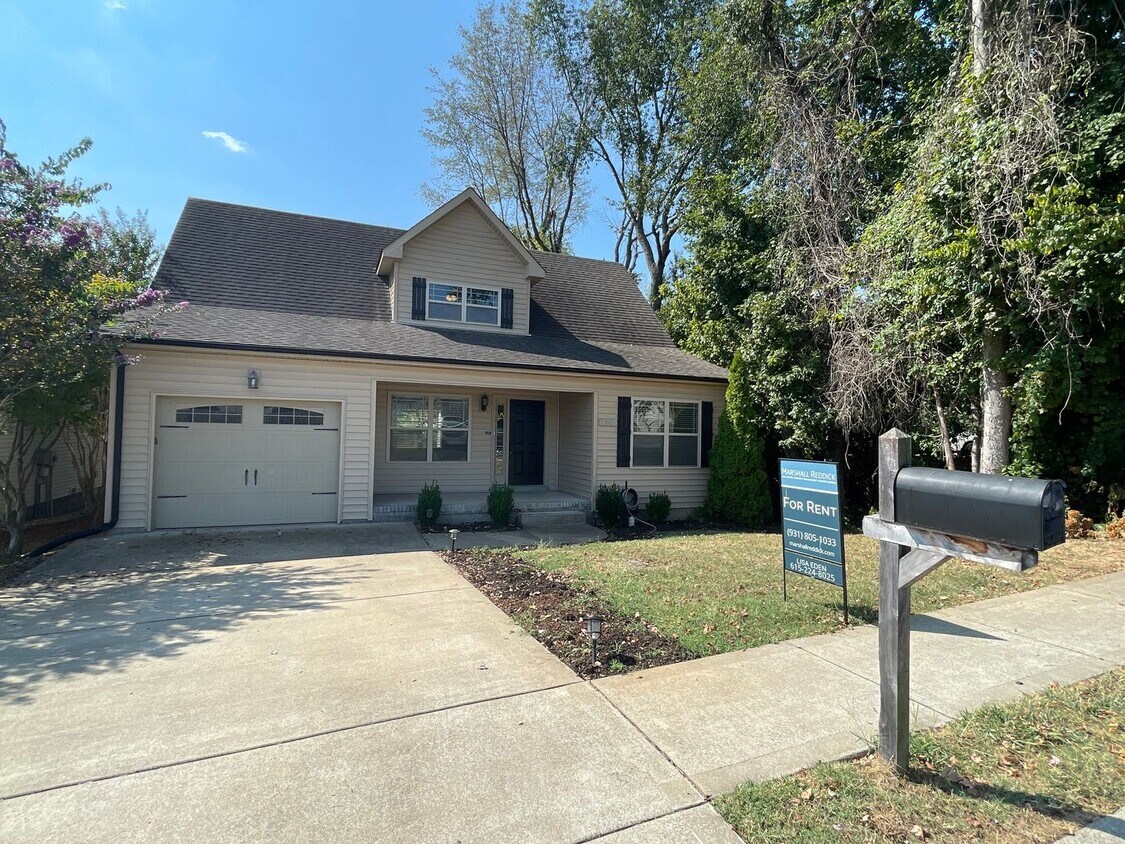 Primary Photo - Well-Maintained 3 Bedroom, 2 Bath Home wit...