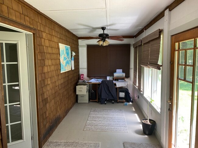 Building Photo - 8228 Lantana Ln