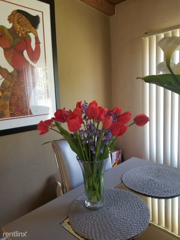 Building Photo - 2 br, 1 bath House - 7701 Greenly Dr