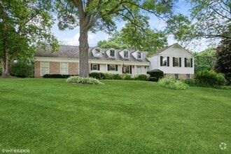 Building Photo - 143 Firth Rd