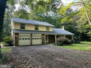 Building Photo - 10300 Wild Goose Way