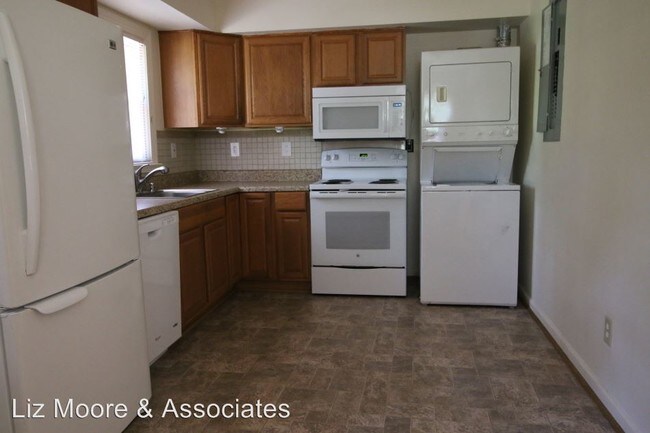 Building Photo - 2 br, 1 bath House - 7110 Bray Road