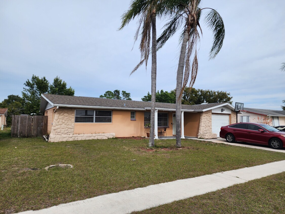 Foto principal - 6019 9th Ave