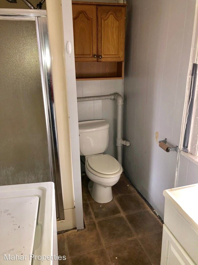 Foto del edificio - 2 br, 1 bath Apartment - 28 Myrtle Ave