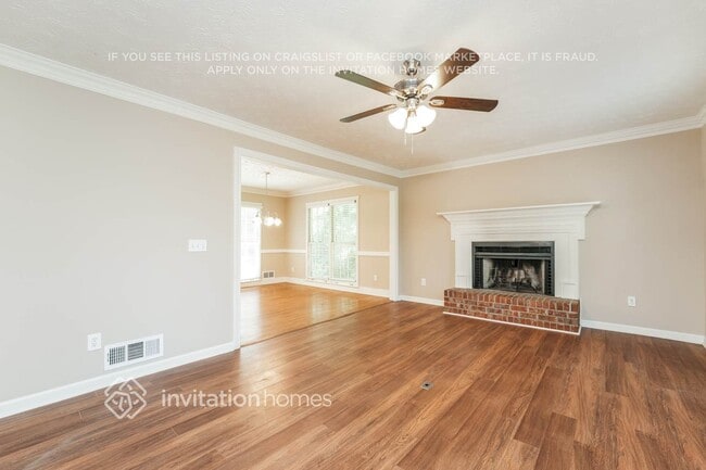 Building Photo - 500 Clear Lake Ln