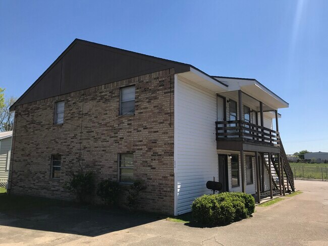 Foto del edificio - 404 Vieux Orleans Cir