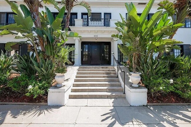 Foto del edificio - 3520 W 12th St