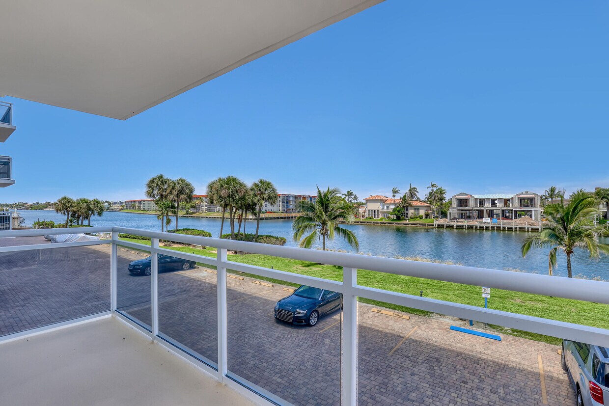 Foto principal - 1160 Hillsboro Mile