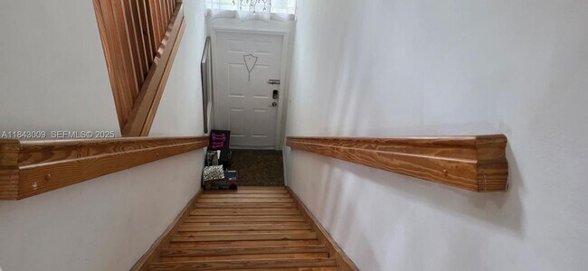 Foto del edificio - 21255 NE 8th Pl