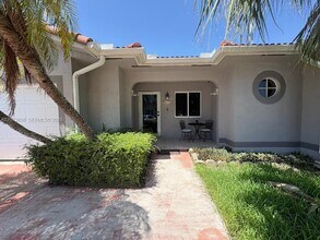 Building Photo - 18116 SW 139th Pl