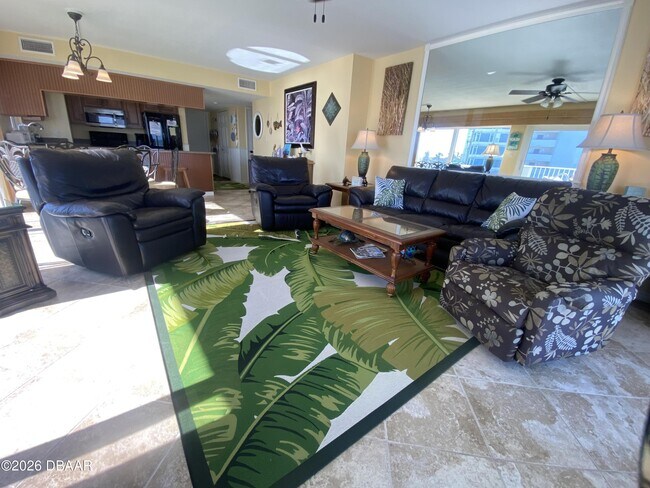 Building Photo - 1571 S Atlantic Ave