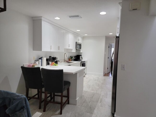 Building Photo - 12574 Westhampton Cir