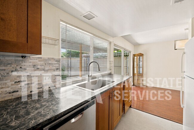 Building Photo - 6060 Via Casitas-