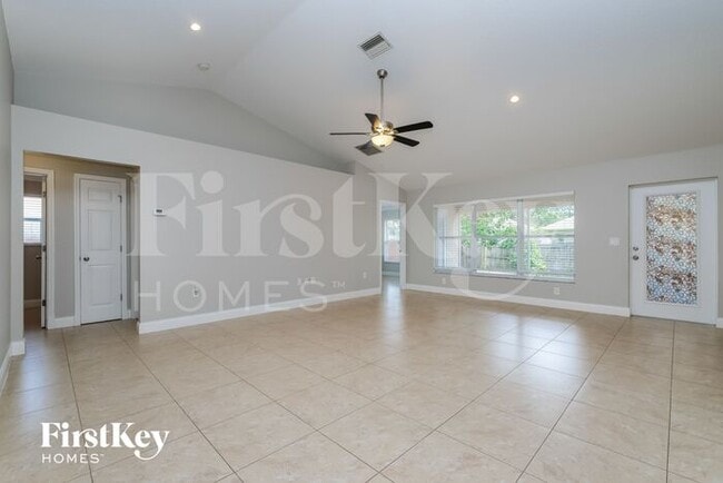 Building Photo - 3615 Madagascar Ave