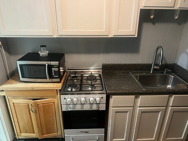 Estufa nueva - 1377 Scott Blvd