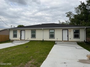 Building Photo - 2826 La Mesa Ave