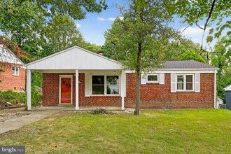 Building Photo - 3316 Gumwood Dr