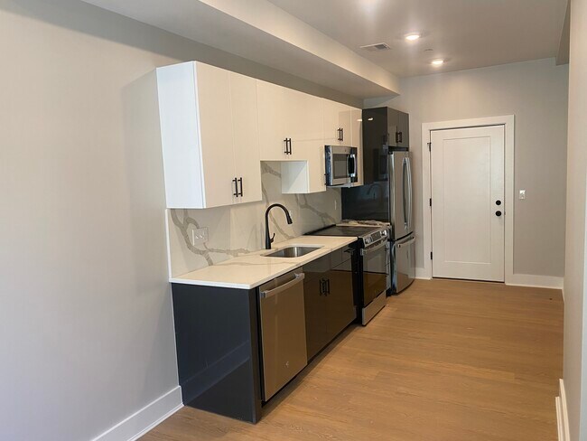 Foto del edificio - 379 Somerville Ave