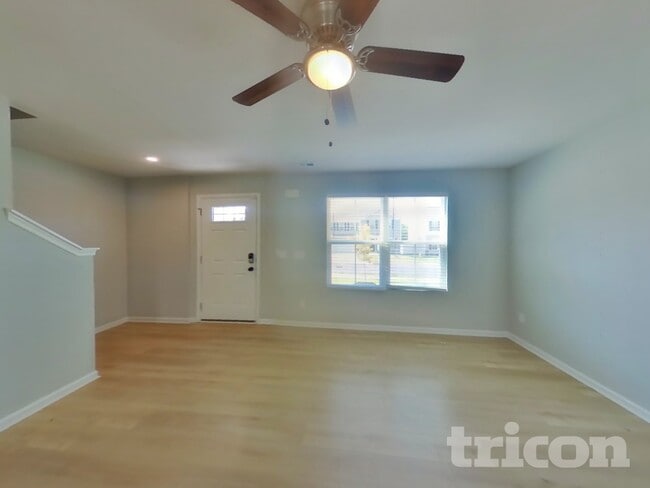 Foto del edificio - 4114 S Downs Cir