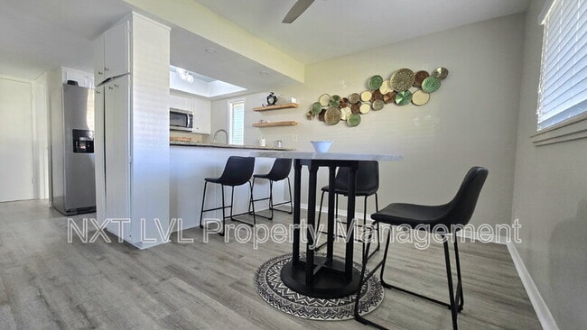 Foto del edificio - 4279 Island Cir