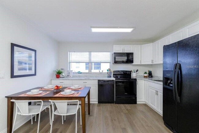 Foto del edificio - 1295 13th St