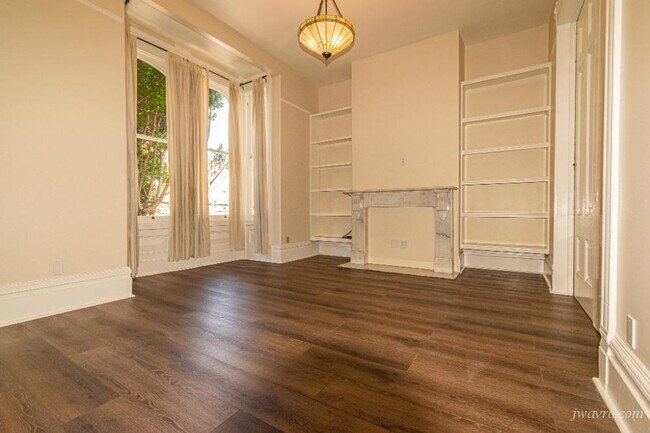 Building Photo - 3377 20th St