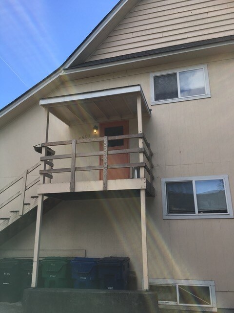 Building Photo - 8503 Wallingford Ave N