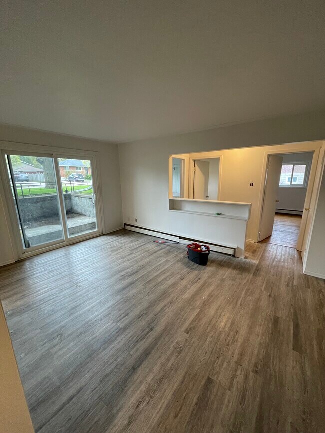 Photo du bâtiment - 8 Julia Dr