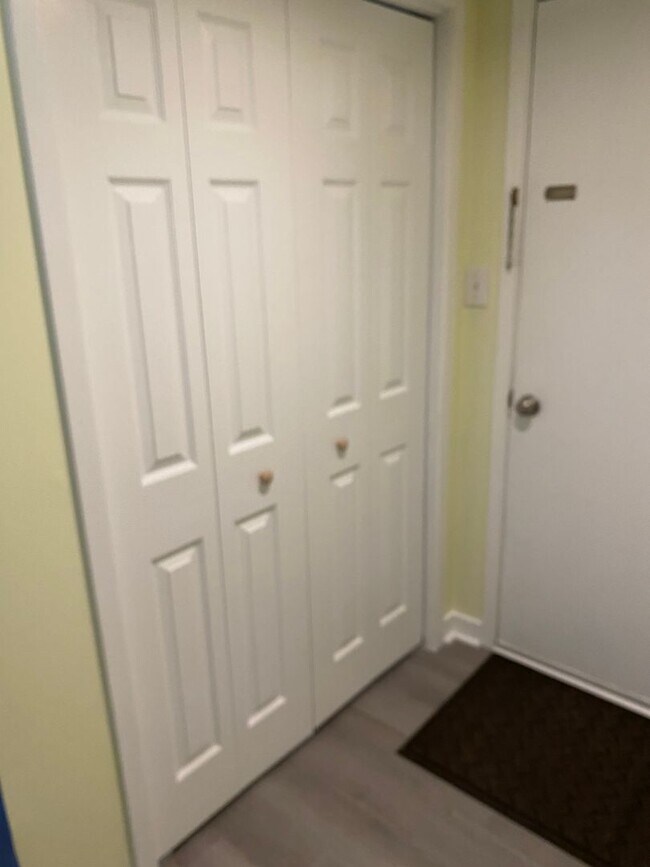 Foto del edificio - Beautiful 1BR/1BA Studio Condo Some Utilit...